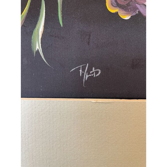 Floral Acrylic Painting On Silk With Beige Matting 14" X 18" Signed By Artist Vi - Picture 7 of 11